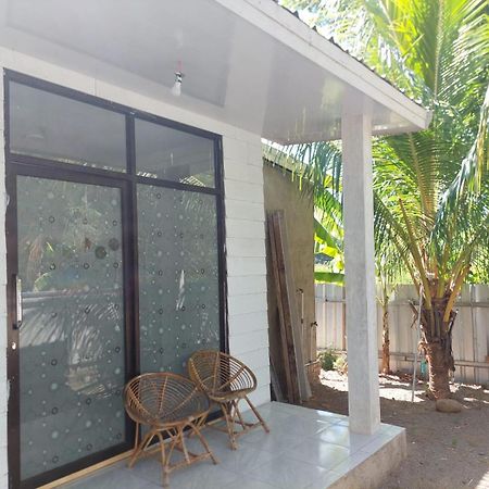 Kondo Villa Labuhan Pandan Экстерьер фото