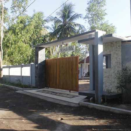 Kondo Villa Labuhan Pandan Экстерьер фото