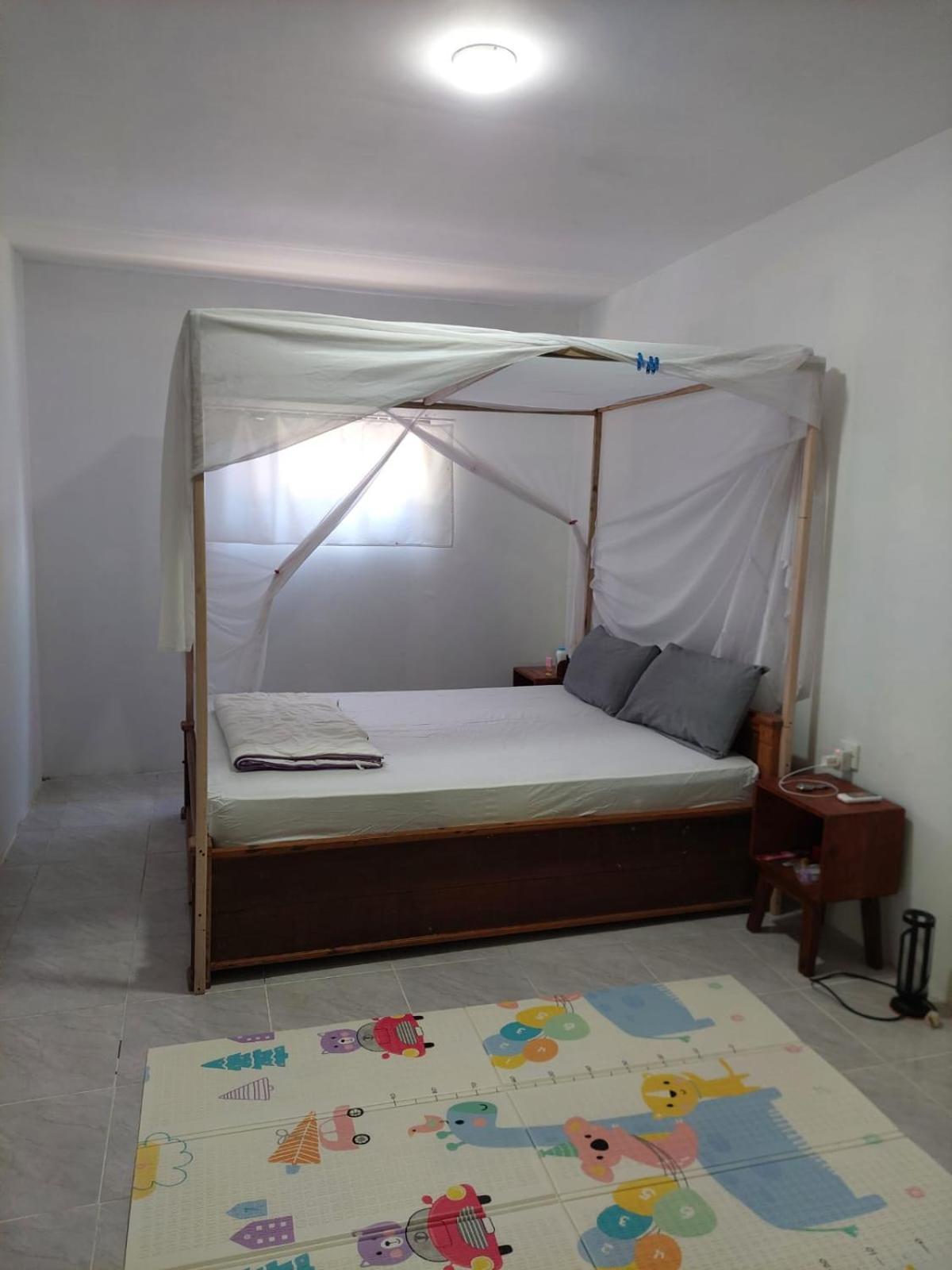 Kondo Villa Labuhan Pandan Экстерьер фото