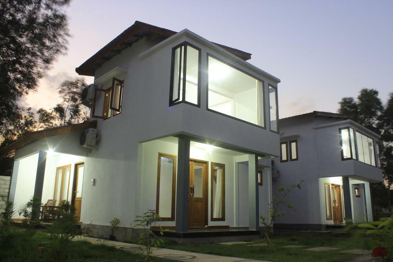 Kondo Villa Labuhan Pandan Экстерьер фото